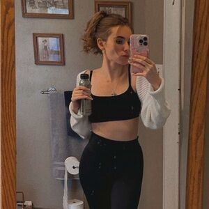 Meet your Posher, Alaina